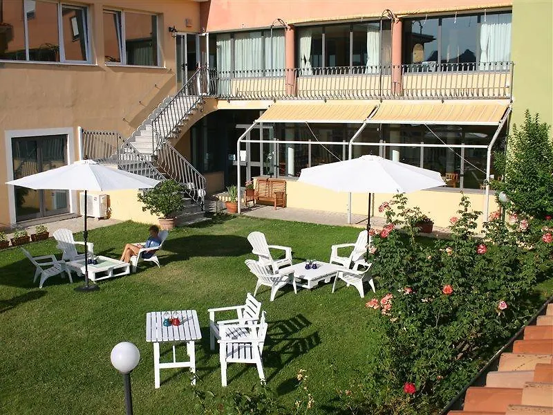 Hotel Pausania Inn Tempio Pausania
